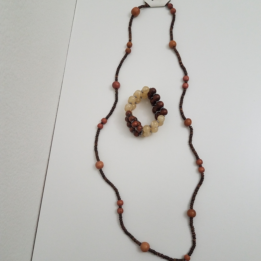 Wooden Beaded Necklace with Bracelet